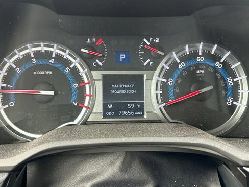 Used 2019 Toyota 4Runner SR5 Premium AWD/4WD image 19