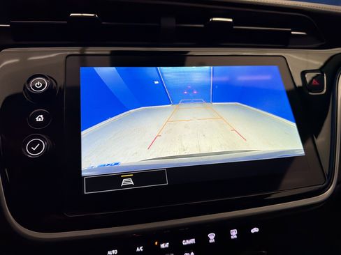 Used 2023 Chevrolet Bolt EUV LT w/ Driver Confidence Package image 19