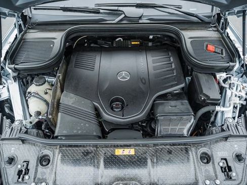 Certified 2025 Mercedes-Benz GLS 450 4MATIC image 22