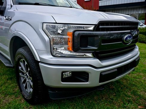 Used 2019 Ford F150 XLT w/ Equipment Group 302A Luxury image 9