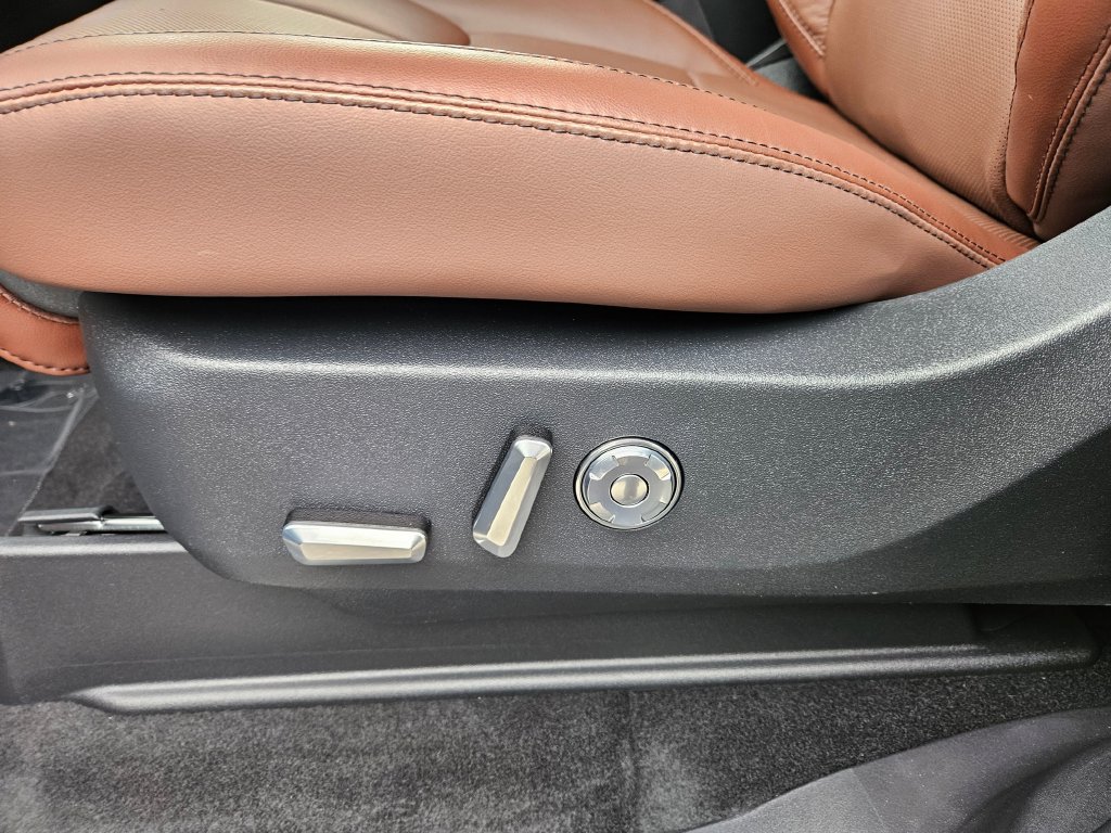 New 2027 Lincoln Navigator Reserve AWD/4WD image 22