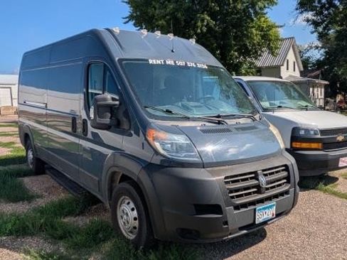 Used 2018 RAM ProMaster 2500 FWD image 2