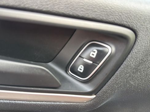 Used 2022 Ford Escape SE w/ Convenience Package AWD/4WD image 12