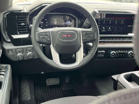 New 2026 GMC Sierra 1500 SLE AWD/4WD image 13