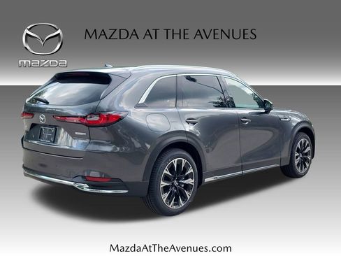 New 2026 MAZDA CX-90 Plug-In Hybrid w/ Premium Plus AWD/4WD image 5