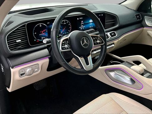 Certified 2022 Mercedes-Benz GLS 450 4MATIC image 17