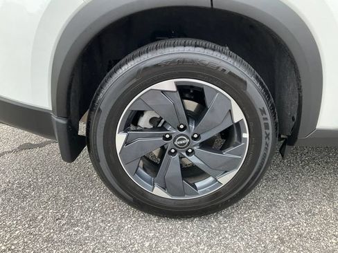 Used 2026 Nissan Rogue SV w/ SV Premium Package FWD image 26