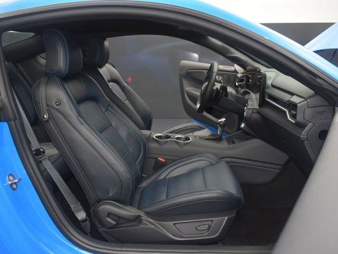 Used 2024 Ford Mustang GT Premium image 20