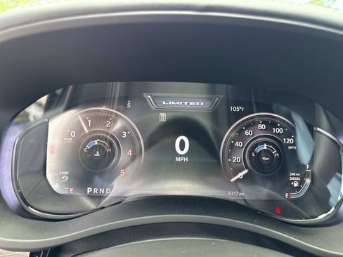 Used 2026 RAM 2500 Limited AWD/4WD image 29
