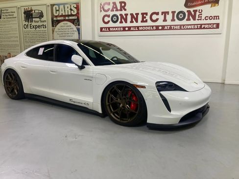 Used 2020 Porsche Taycan 4S w/ Premium Package AWD/4WD image 3