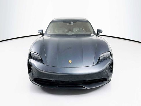 Certified 2022 Porsche Taycan GTS image 6