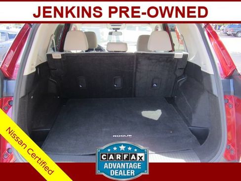 Certified 2023 Nissan Rogue SV FWD image 5