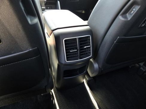 Used 2026 Kia Sportage X-Line w/ X-Line Premium Package AWD/4WD image 16