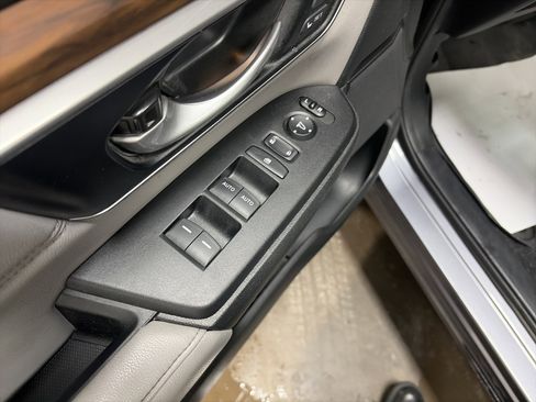 Used 2021 Honda CR-V Touring image 26