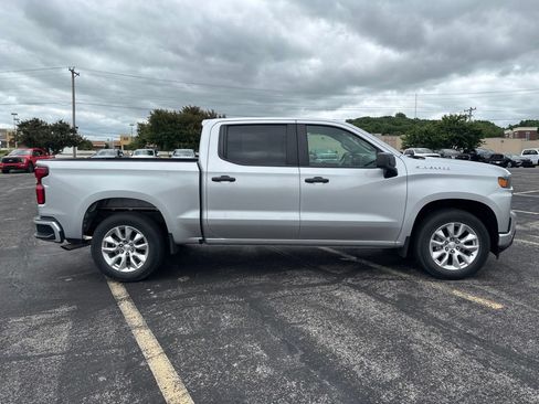 Used 2022 Chevrolet Silverado 1500 Custom RWD image 4