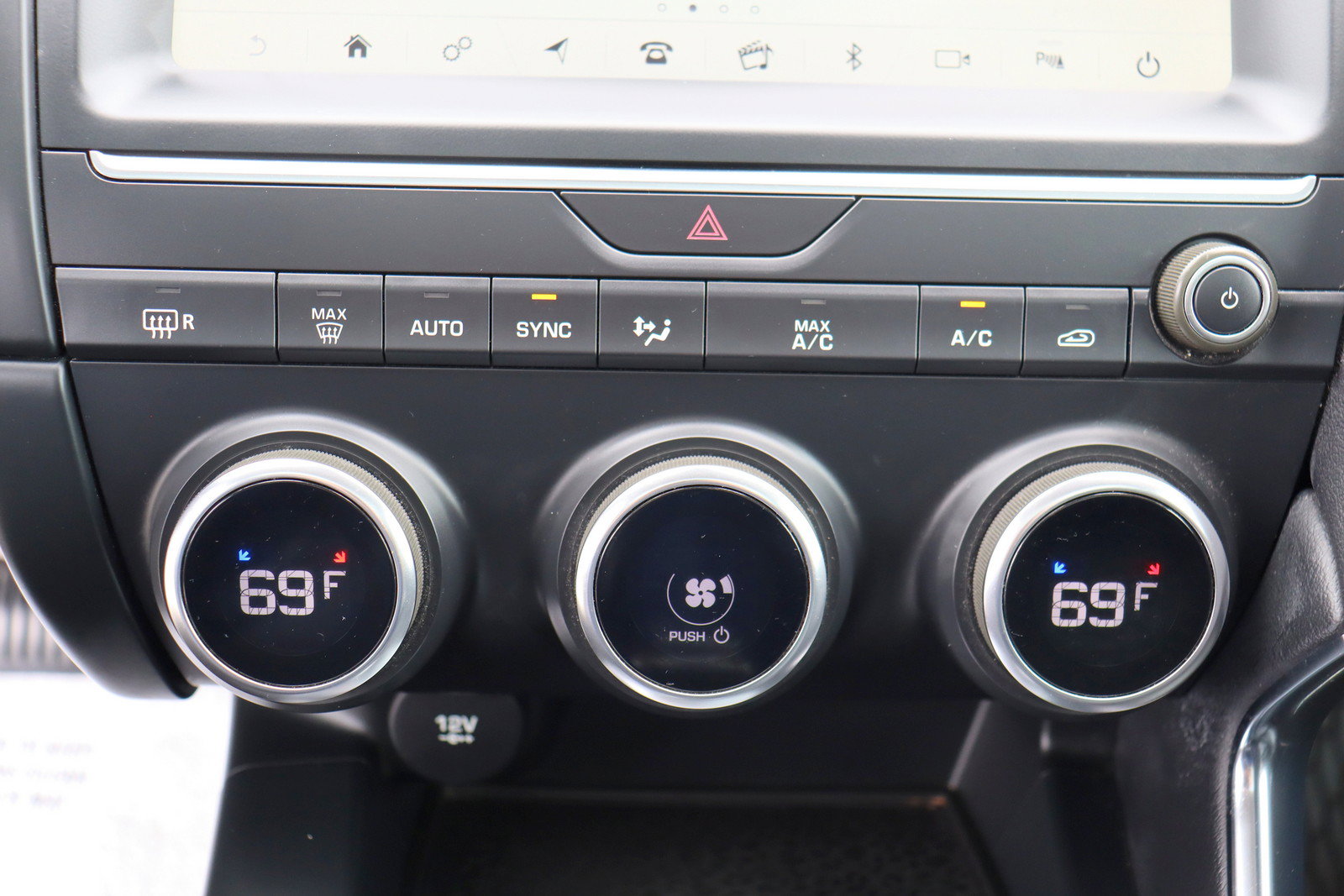 Used 2019 Jaguar E-PACE S AWD/4WD image 39