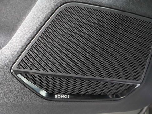 Used 2023 Audi Q3 2.0T Premium Plus w/ Premium Plus Package AWD/4WD image 16