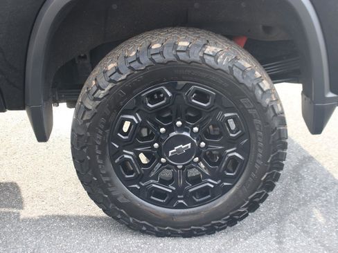 Used 2024 Chevrolet Silverado 2500 High Country w/ Midnight Edition image 42