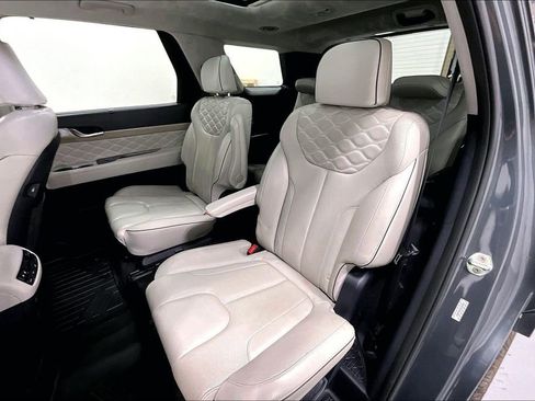 Used 2021 Hyundai Palisade Calligraphy image 35