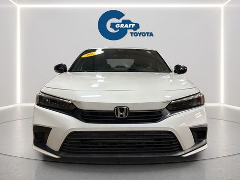 Used 2022 Honda Civic Sport image 3