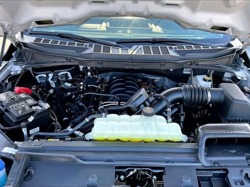 Used 2025 Ford F150 XL AWD/4WD image 9