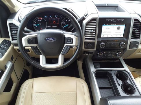 Used 2019 Ford F350 Lariat w/ Lariat Value Package image 3