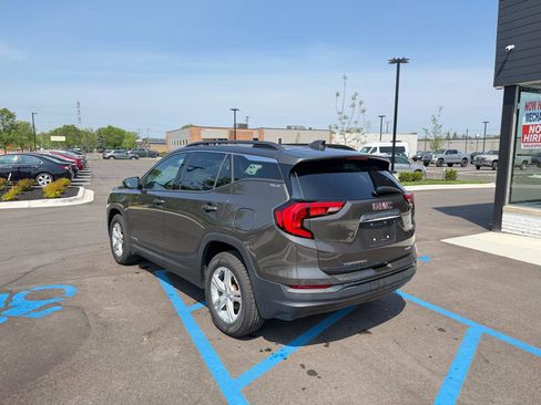 Used 2019 GMC Terrain SLE w/ Driver Convenience Package AWD/4WD image 7