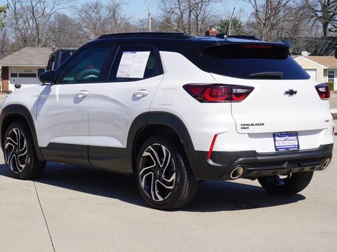 Used 2025 Chevrolet TrailBlazer RS w/ Convenience Package image 5