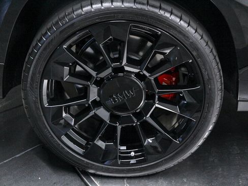 Used 2026 BMW XM Label Red AWD/4WD image 8