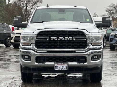 Used 2023 RAM 2500 Big Horn w/ Level 1 Equipment Group image 9