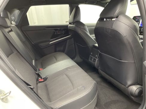 Used 2023 Toyota bZ4X XLE image 30