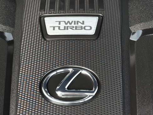 Used 2026 Lexus GX 550 w/ Accessory Package (2T) AWD/4WD image 23