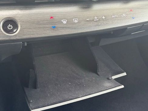 Used 2023 Nissan Ariya ENGAGE e-4ORCE image 44