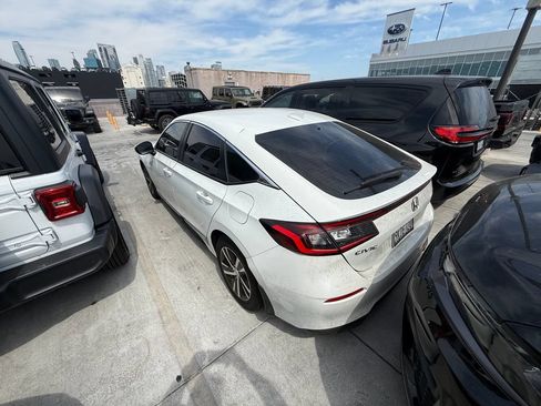 Used 2024 Honda Civic LX image 4