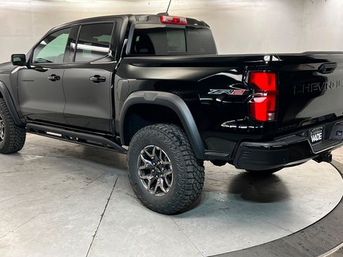 New 2026 Chevrolet Colorado ZR2 w/ Technology Package AWD/4WD image 3