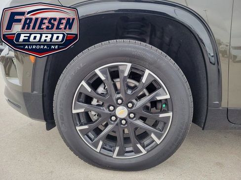 Used 2024 Chevrolet Traverse RS AWD/4WD image 9