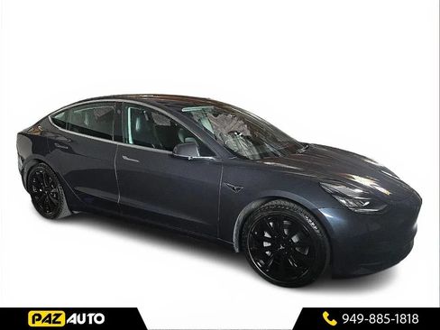 Used 2020 Tesla Model 3 Standard Range Plus RWD image 7