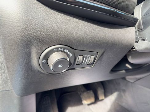 Used 2022 Jeep Compass Altitude image 10