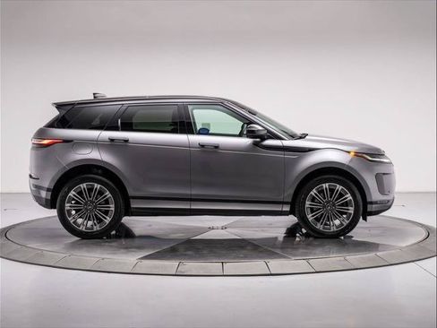 Used 2026 Land Rover Range Rover Evoque S AWD/4WD image 6