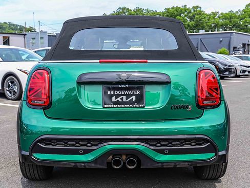 Used 2024 MINI Cooper S FWD image 7
