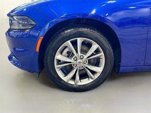 Used 2022 Dodge Charger SXT w/ Driver Convenience Group image 22