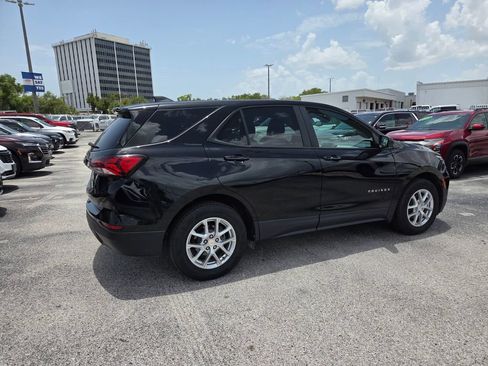 Certified 2024 Chevrolet Equinox LS w/ LS Convenience Package FWD image 12