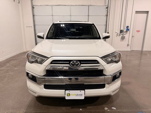 Used 2020 Toyota 4Runner Limited AWD/4WD image 2