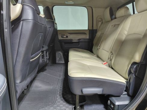 Used 2019 RAM 2500 Limited image 50