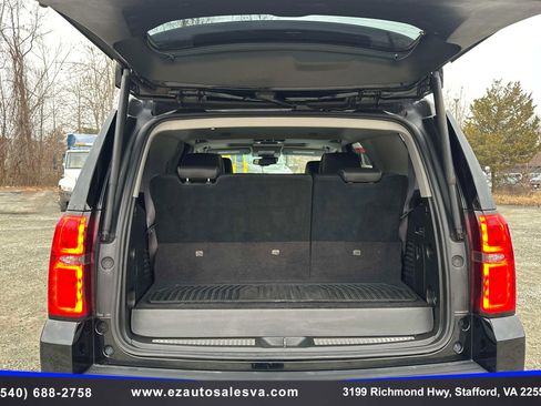 Used 2017 Chevrolet Tahoe LT w/ LT Signature Package image 11