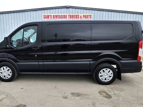Used 2018 Ford Transit 150 130 Low Roof w/ Exterior Upgrade Package image 5