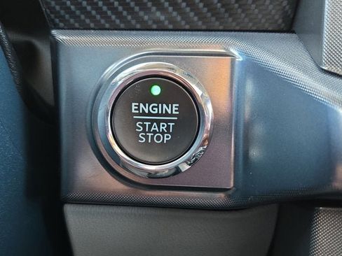 Used 2022 Ford F150 Limited image 20