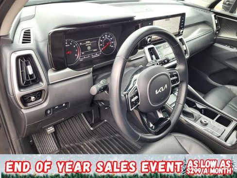 Used 2022 Kia Sorento S w/ Panoramic Sunroof Package image 15