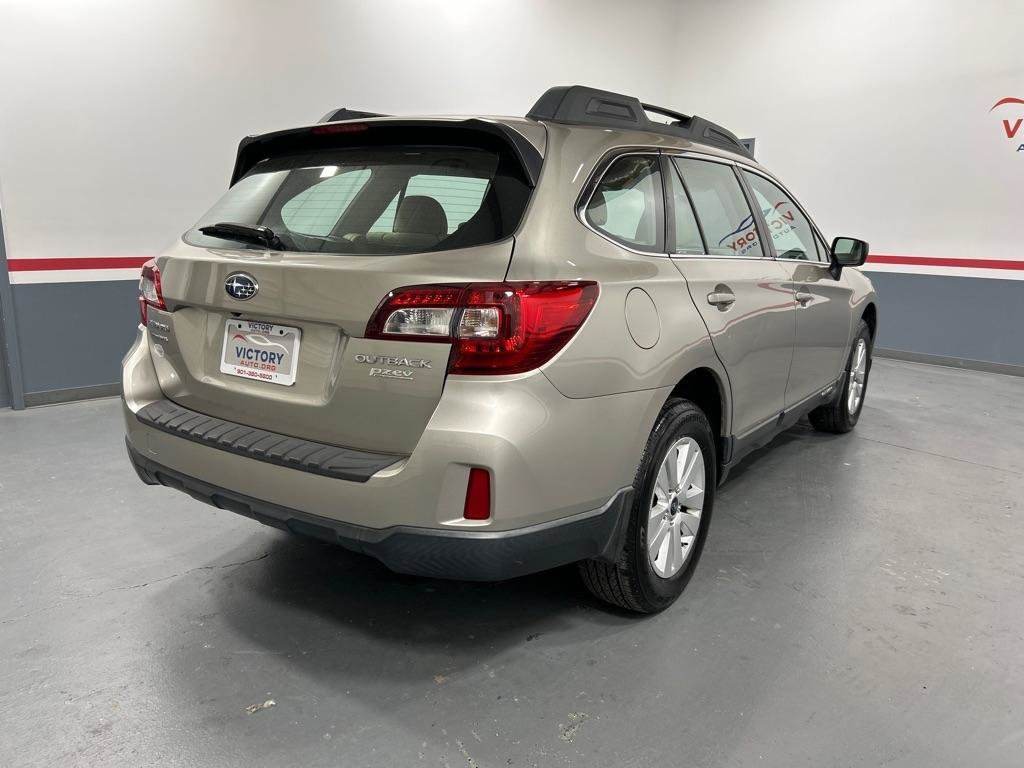 Used 2017 Subaru Outback 2.5i AWD/4WD image 3