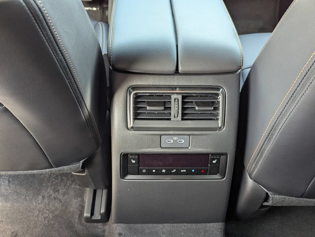 Used 2026 MAZDA CX-90 Plug-In Hybrid w/ Premium Plus AWD/4WD image 6